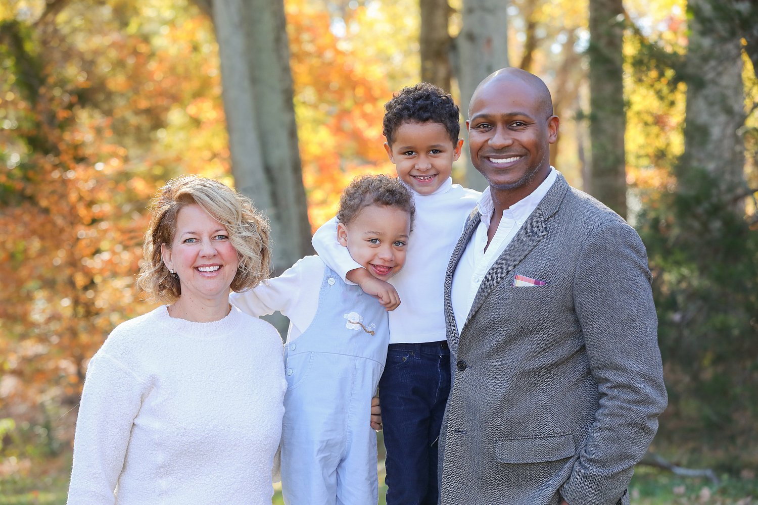 Walnut Grove Christian School - Sibling/Family Shoot  AT TRAILHEAD PARK | 406458-FAM+AW104.JPG