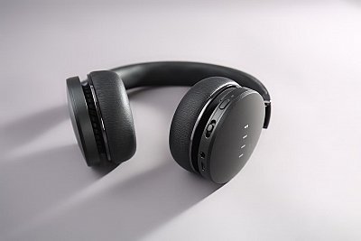 headphones-18.jpg