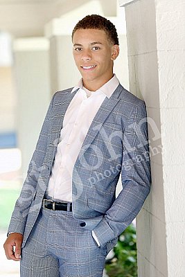 small_784185_Senior_Photo_112.jpeg
