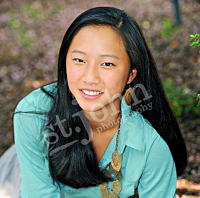 small_c75015_Senior_Photo_107.jpg